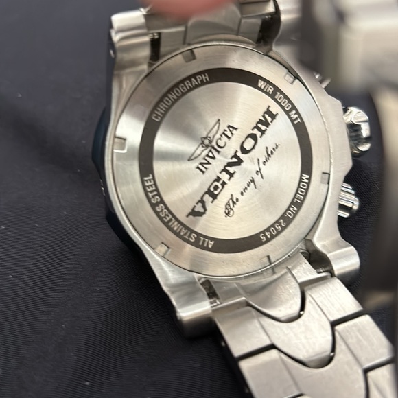 AMAZING VENOM Invicta - Picture 4 of 4